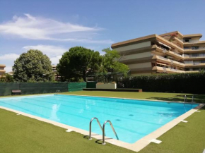 Superb flat in a residence Collines d'Estanove